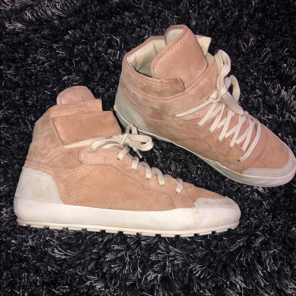 Isabel Marant Bessy Sued hightop sneaker